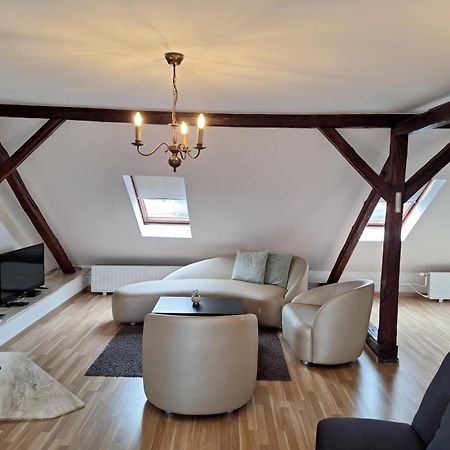Star Apartments 皮耶什佳尼 外观 照片
