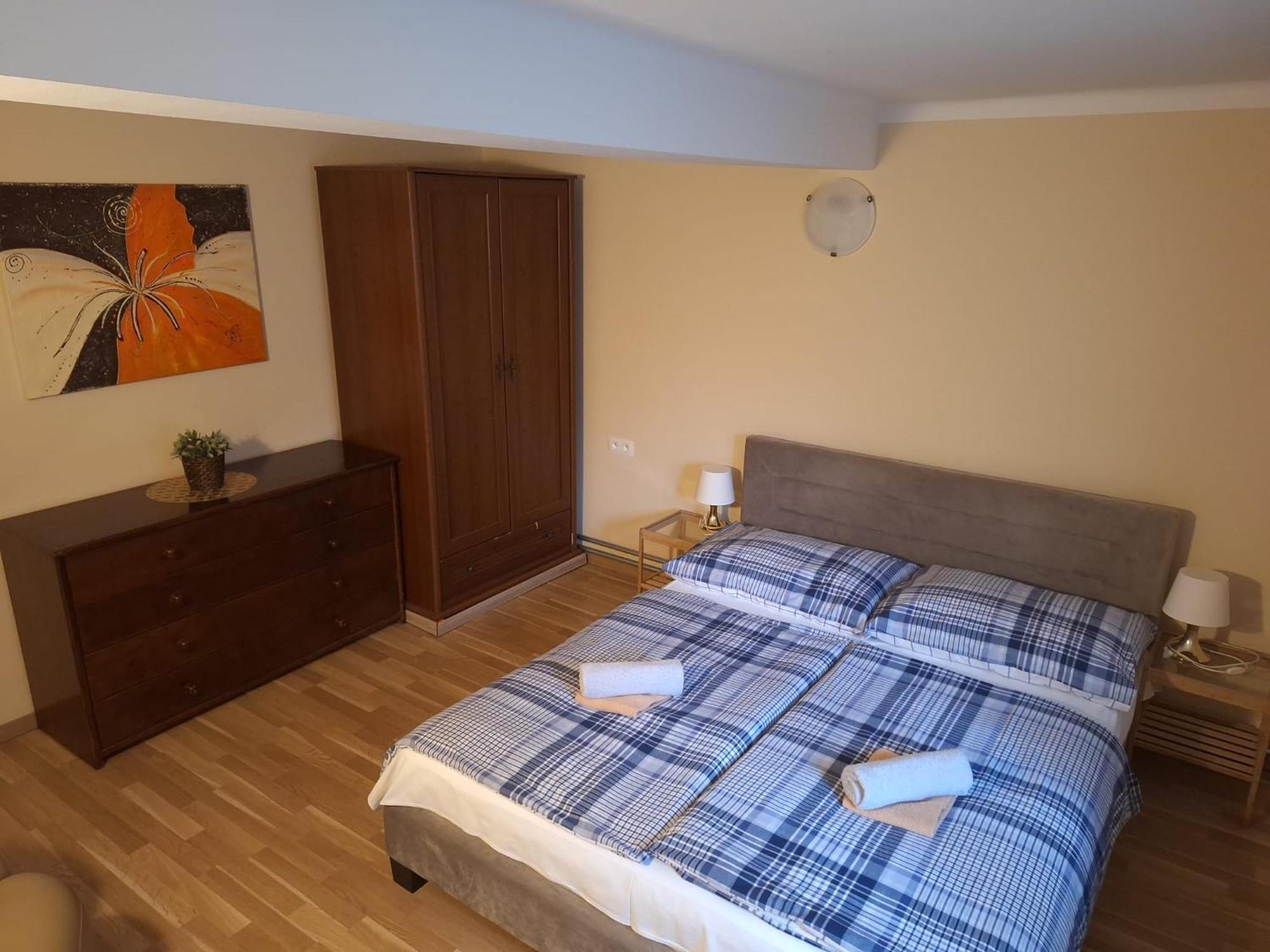 Star Apartments 皮耶什佳尼 外观 照片