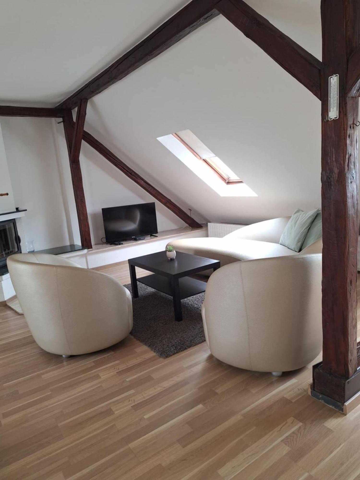 Star Apartments 皮耶什佳尼 外观 照片
