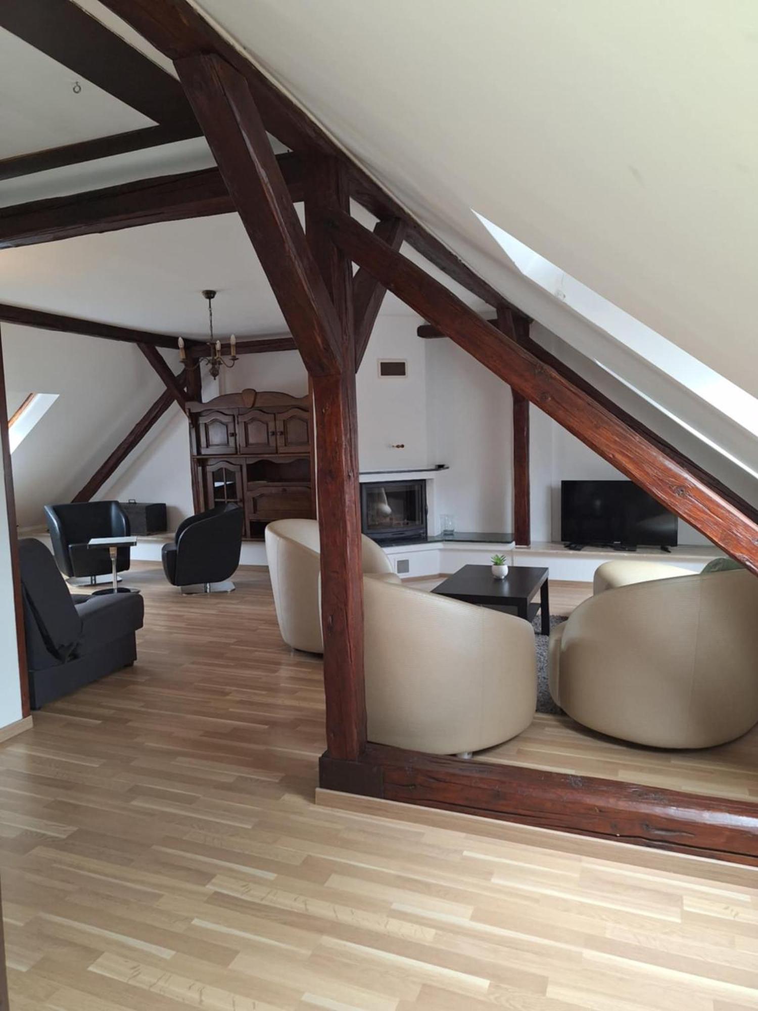 Star Apartments 皮耶什佳尼 外观 照片