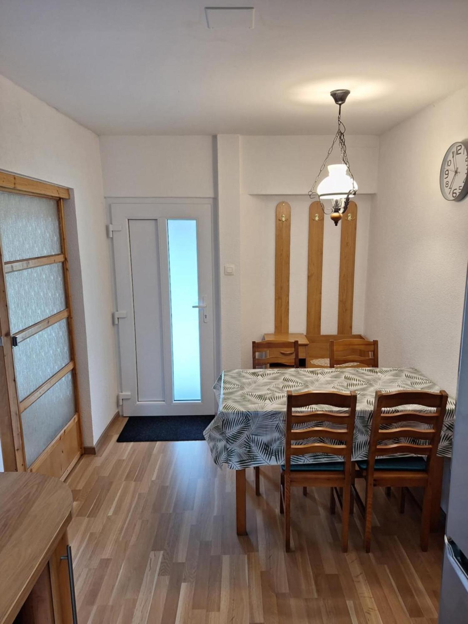 Star Apartments 皮耶什佳尼 外观 照片