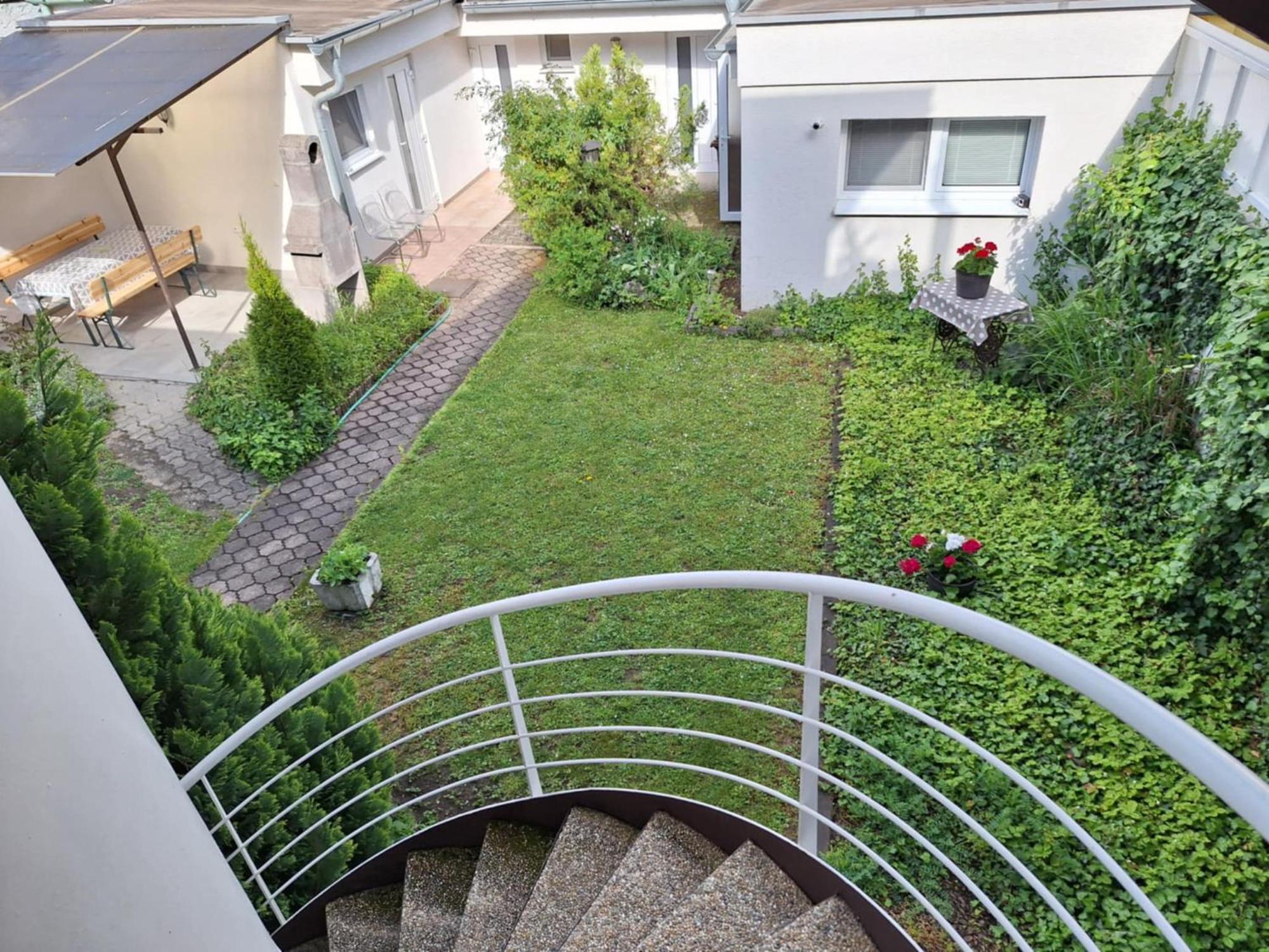 Star Apartments 皮耶什佳尼 外观 照片