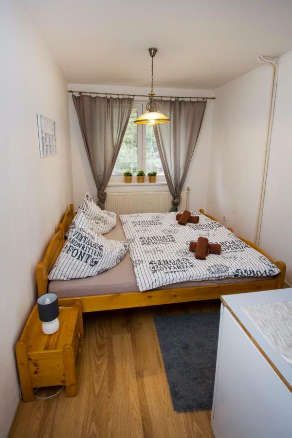 Star Apartments 皮耶什佳尼 外观 照片