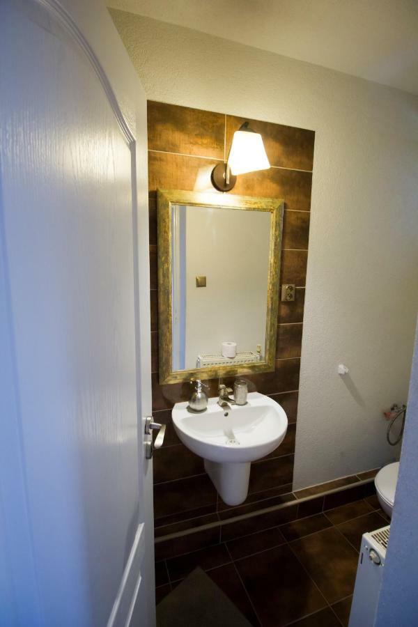 Star Apartments 皮耶什佳尼 外观 照片